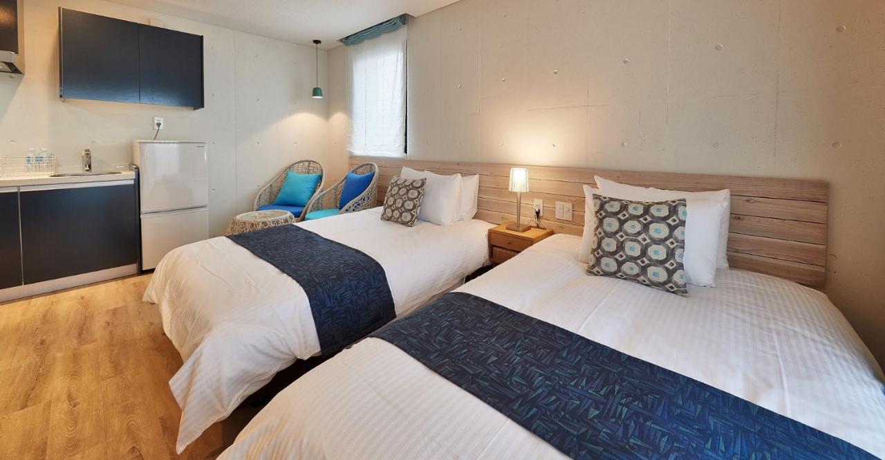 Yomitan Condhotel Nd Eksteriør billede